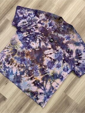 🦋NEW🦋 CUSTOM NIKE TIE DYE MEN’S TEE